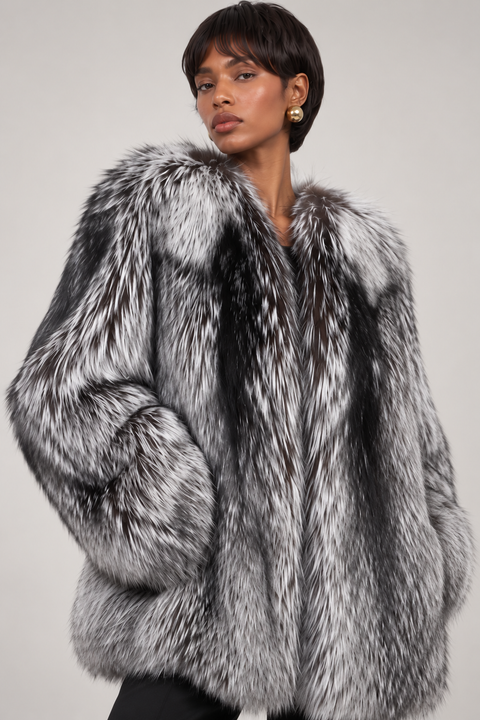 Manteau de fourrure de renard argenté