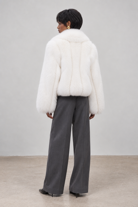 Mantel aus Polarfuchsfell