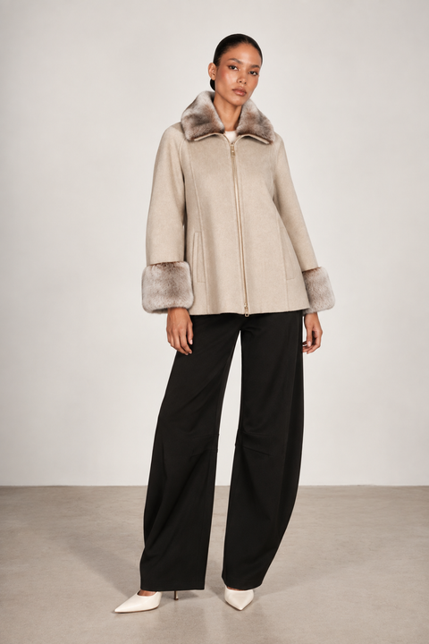Manteau court blanc en cachemire