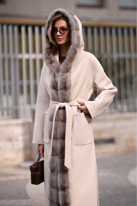 Cashmere Coat with Mink