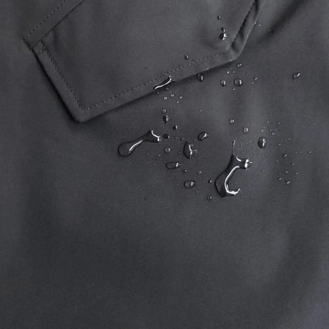 Parka masculina preta com forro de pelo